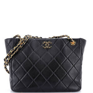 Chanel Chain Infinity Tote Quilted #253052C49B